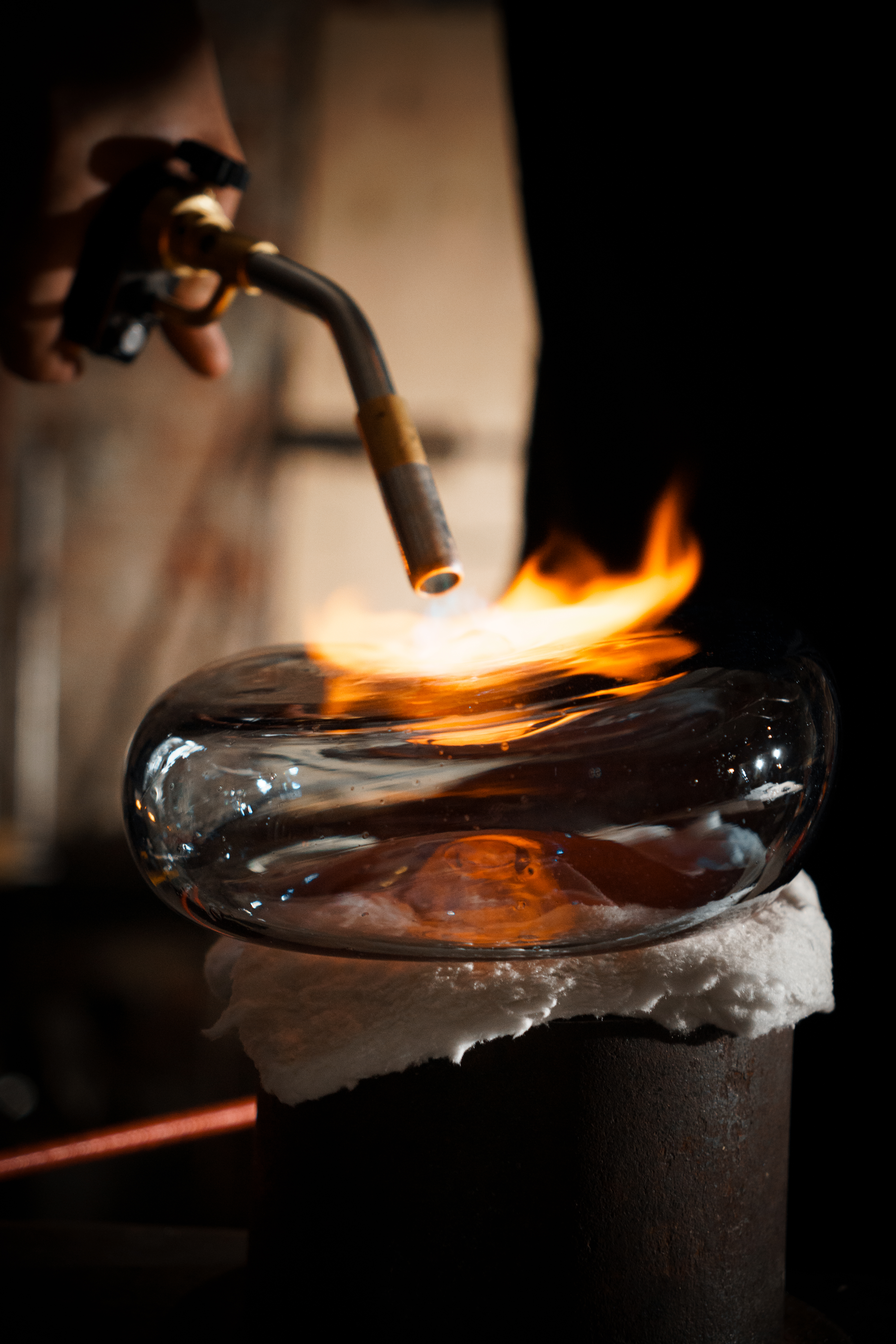 REPIN GLASS
